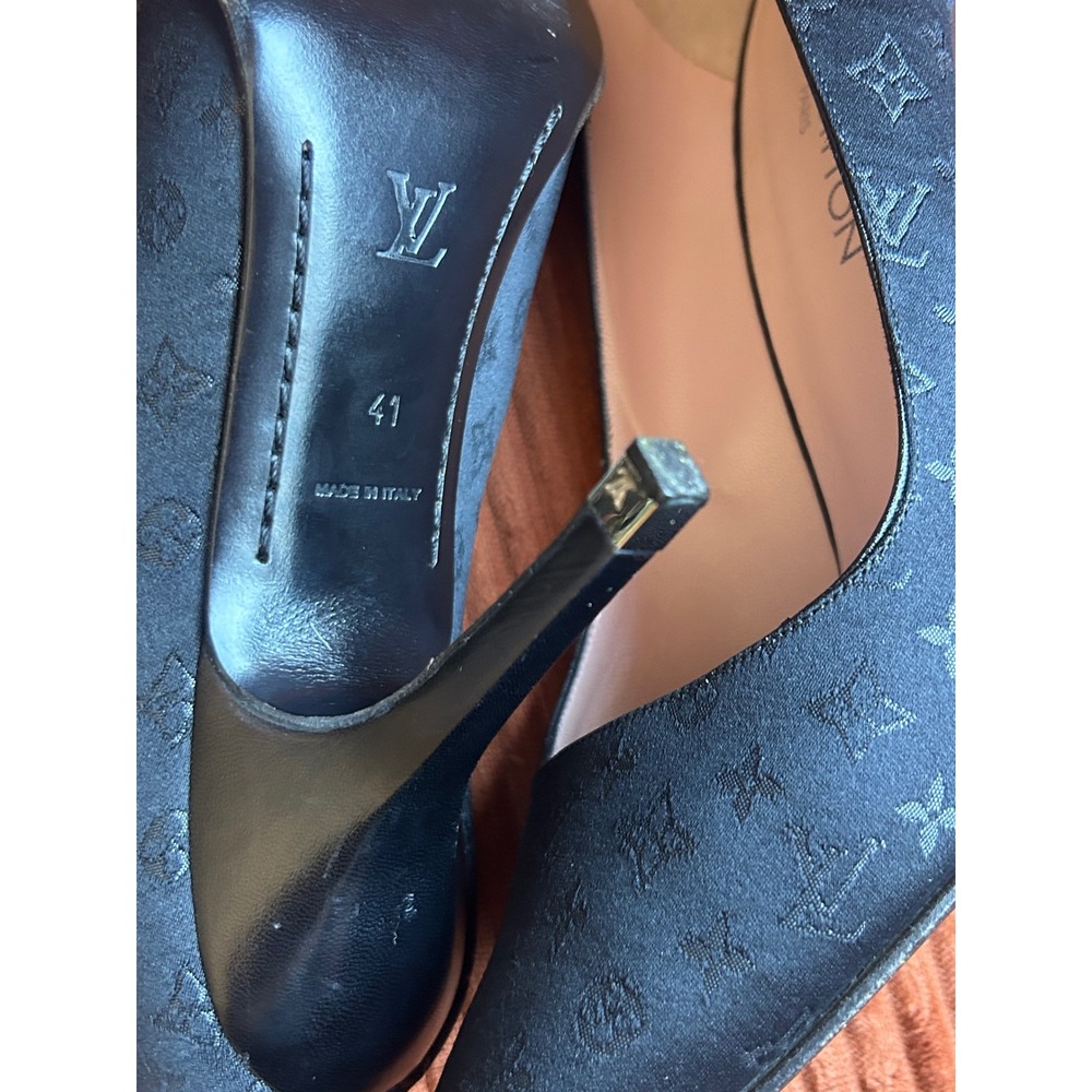 Louis Vuitton Monogram Satin Pointed Toe Pumps Black Womens US 10.5 - Picture 9 of 13
